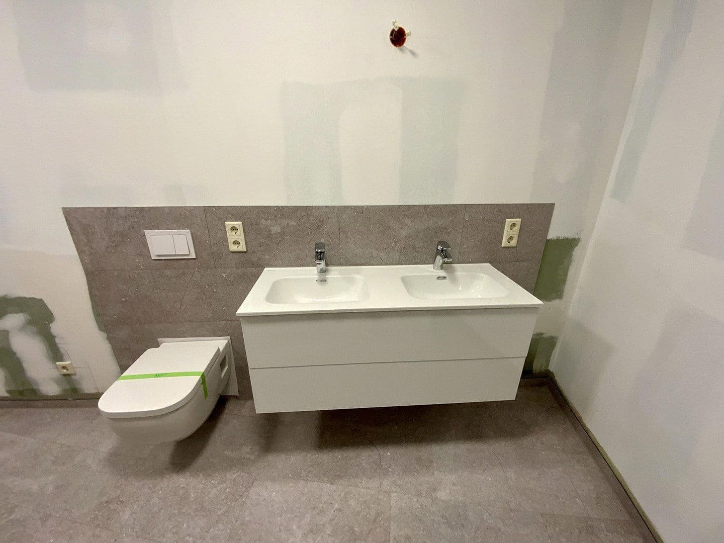 Pronájem bytu 4+kk 137 m², Demmeringstr. 9, Leipzig, Sasko Pronájem bytu 4+kk 137 m², Demmeringstr. 9, Leipzig, Sasko