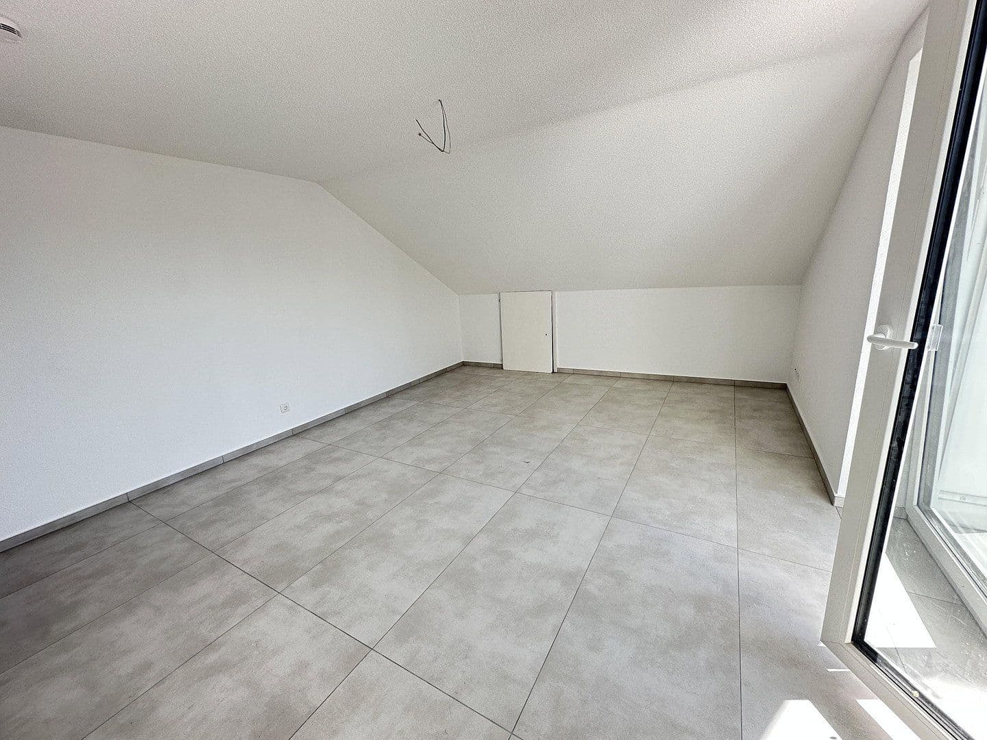 Pronájem bytu 2+kk 54 m², Arenbergstr. 11, Brigachtal, Bádensko-Württembersko Pronájem bytu 2+kk 54 m², Arenbergstr. 11, Brigachtal, Bádensko-Württembersko
