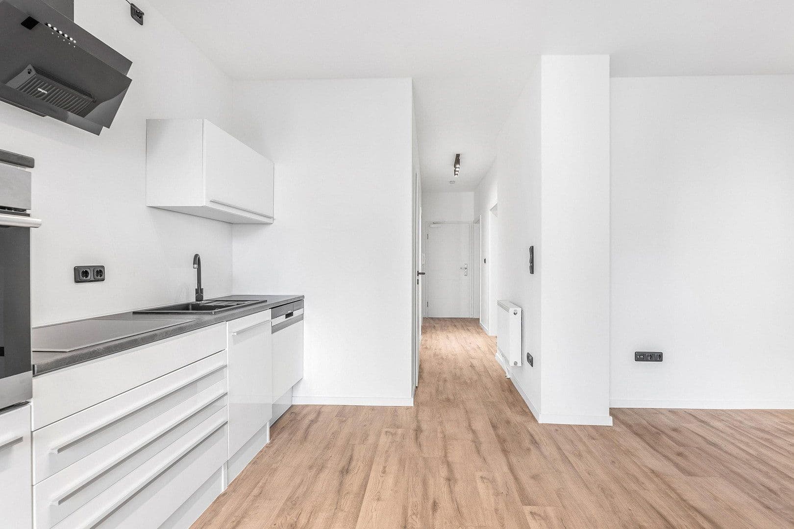 Pronájem bytu 3+1 75 m², Theaterstraße 1, Hof, Bavorsko Pronájem bytu 3+1 75 m², Theaterstraße 1, Hof, Bavorsko