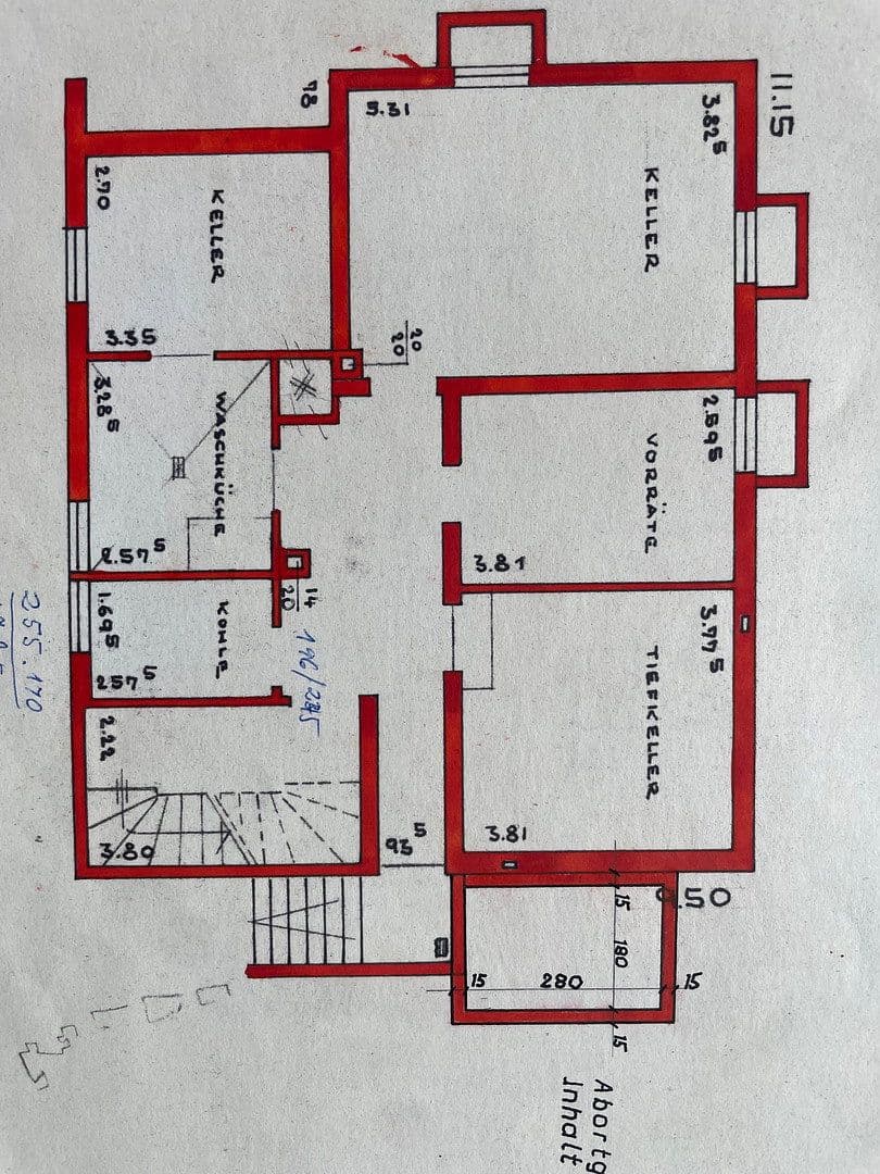 Prodej domu 170 m², pozemek 944 m², Filderstadt, Bádensko-Württembersko Prodej domu 170 m², pozemek 944 m², Filderstadt, Bádensko-Württembersko