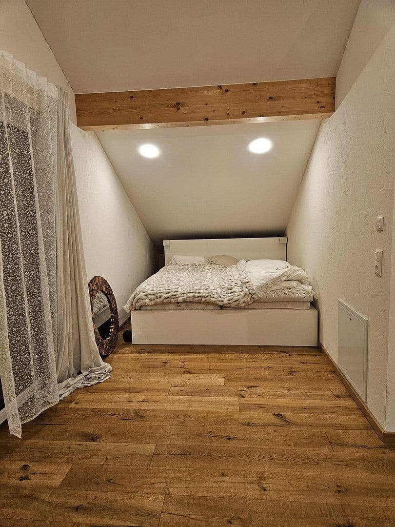 Prodej domu 143 m², pozemek 475 m², Augsburger Strasse 16e, Mertingen, Bavorsko Prodej domu 143 m², pozemek 475 m², Augsburger Strasse 16e, Mertingen, Bavorsko