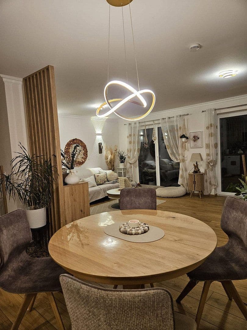 Prodej domu 143 m², pozemek 475 m², Augsburger Strasse 16e, Mertingen, Bavorsko Prodej domu 143 m², pozemek 475 m², Augsburger Strasse 16e, Mertingen, Bavorsko