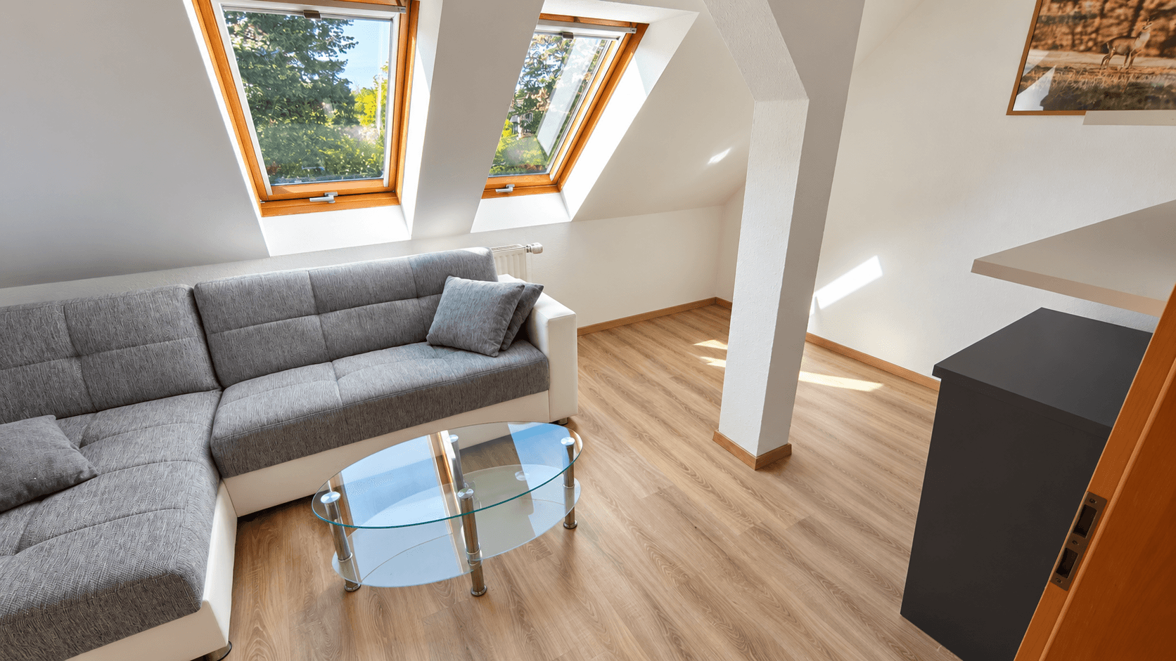 Pronájem bytu 2+1 35 m², Pestalozzistraße 7, Oberlungwitz, Sasko Pronájem bytu 2+1 35 m², Pestalozzistraße 7, Oberlungwitz, Sasko