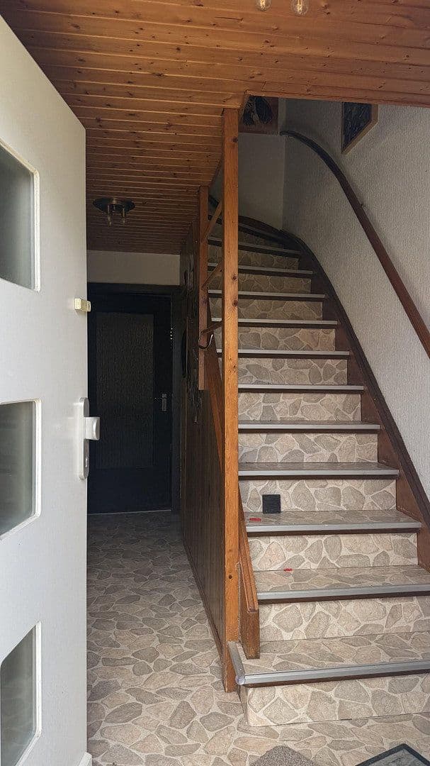Prodej domu 100 m², pozemek 777 m², Karlsruhe, Bádensko-Württembersko Prodej domu 100 m², pozemek 777 m², Karlsruhe, Bádensko-Württembersko