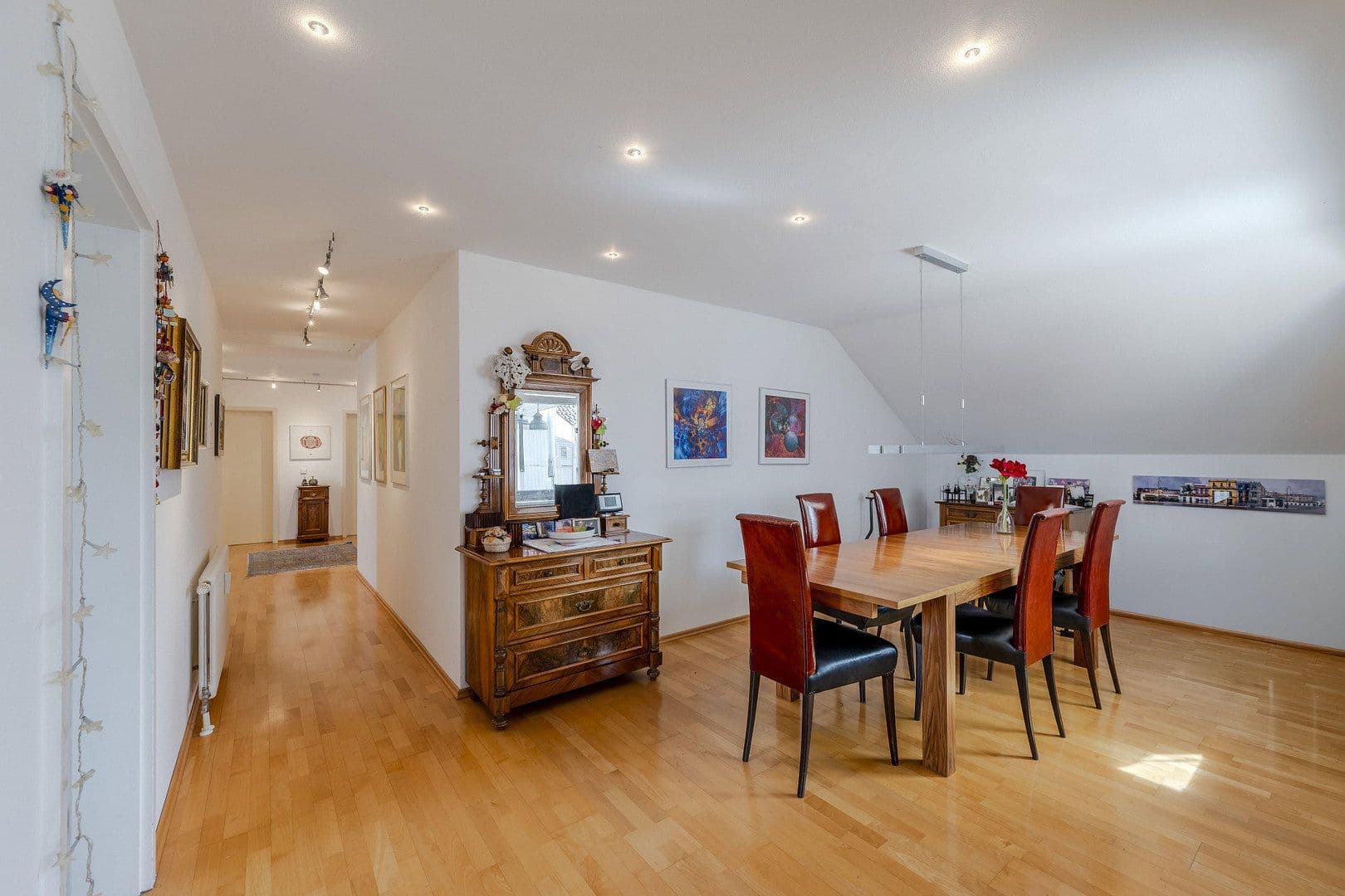 Prodej bytu 5+1 135 m², Hauptstraße 6, Waiblingen, Bádensko-Württembersko Prodej bytu 5+1 135 m², Hauptstraße 6, Waiblingen, Bádensko-Württembersko