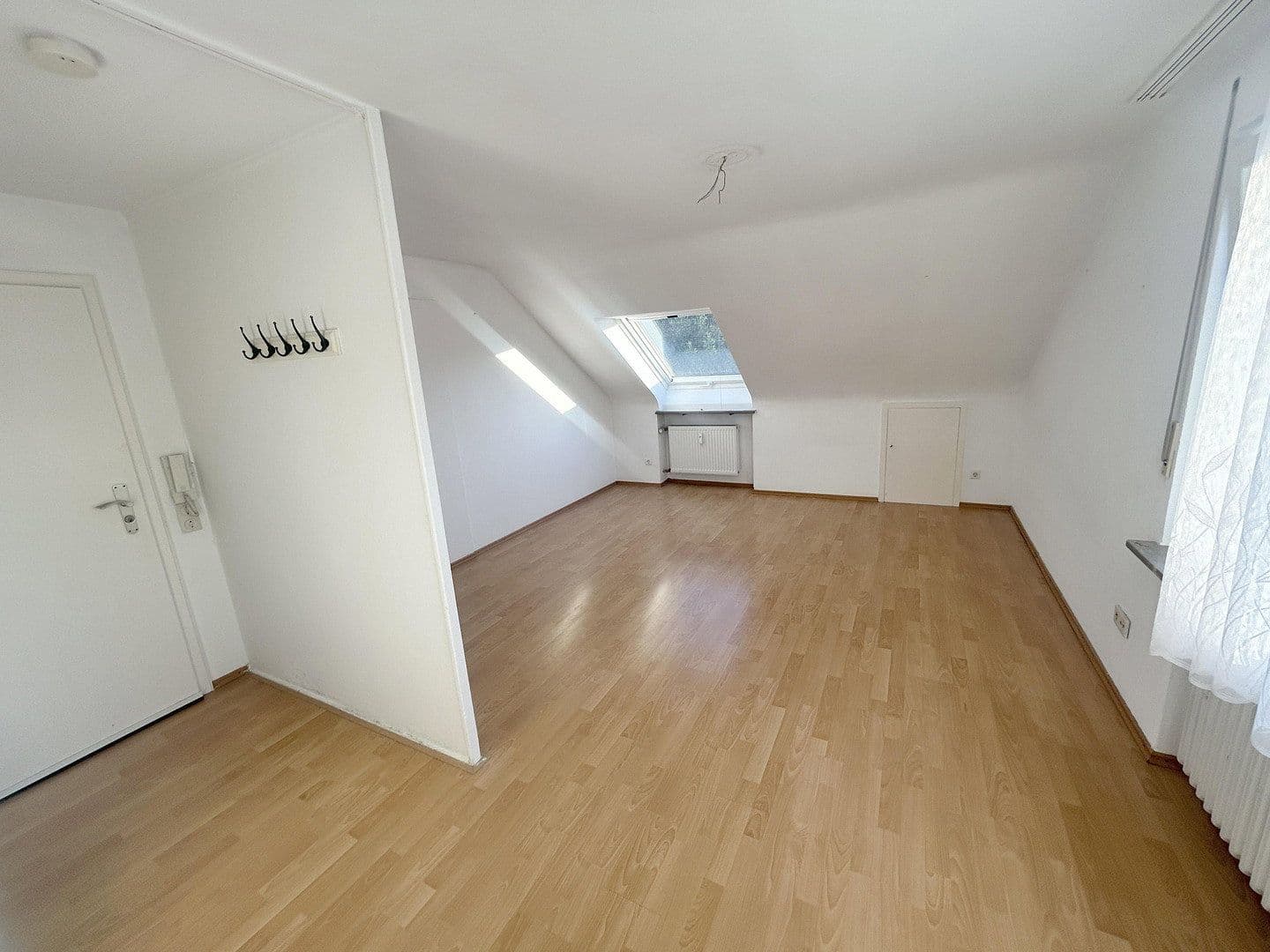 Pronájem bytu 1+1 33 m², Ludwigsburg, Bádensko-Württembersko Pronájem bytu 1+1 33 m², Ludwigsburg, Bádensko-Württembersko