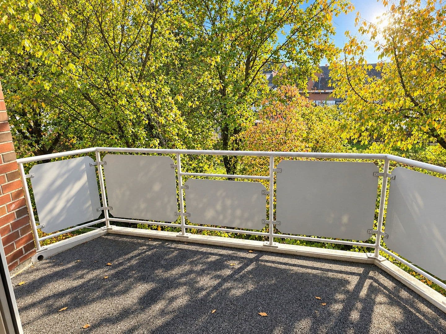 Prodej bytu 2+1 62 m², Deichhäuser Heide 2, Delmenhorst, Dolní Sasko Prodej bytu 2+1 62 m², Deichhäuser Heide 2, Delmenhorst, Dolní Sasko