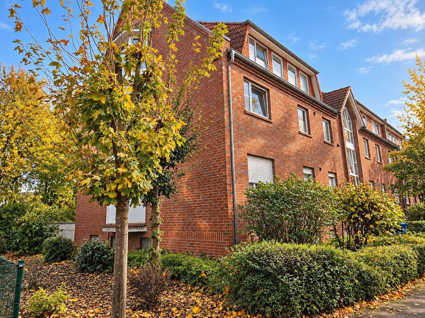 Prodej bytu 2+1 62 m², Deichhäuser Heide 2, Delmenhorst, Dolní Sasko Prodej bytu 2+1 62 m², Deichhäuser Heide 2, Delmenhorst, Dolní Sasko