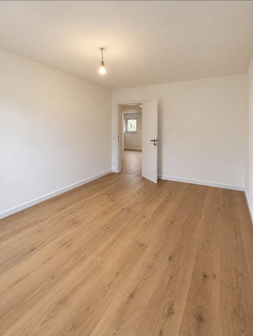 Pronájem bytu 3+1 50 m², Danzigerstraße 26, Neuburg an der Donau, Bavorsko Pronájem bytu 3+1 50 m², Danzigerstraße 26, Neuburg an der Donau, Bavorsko
