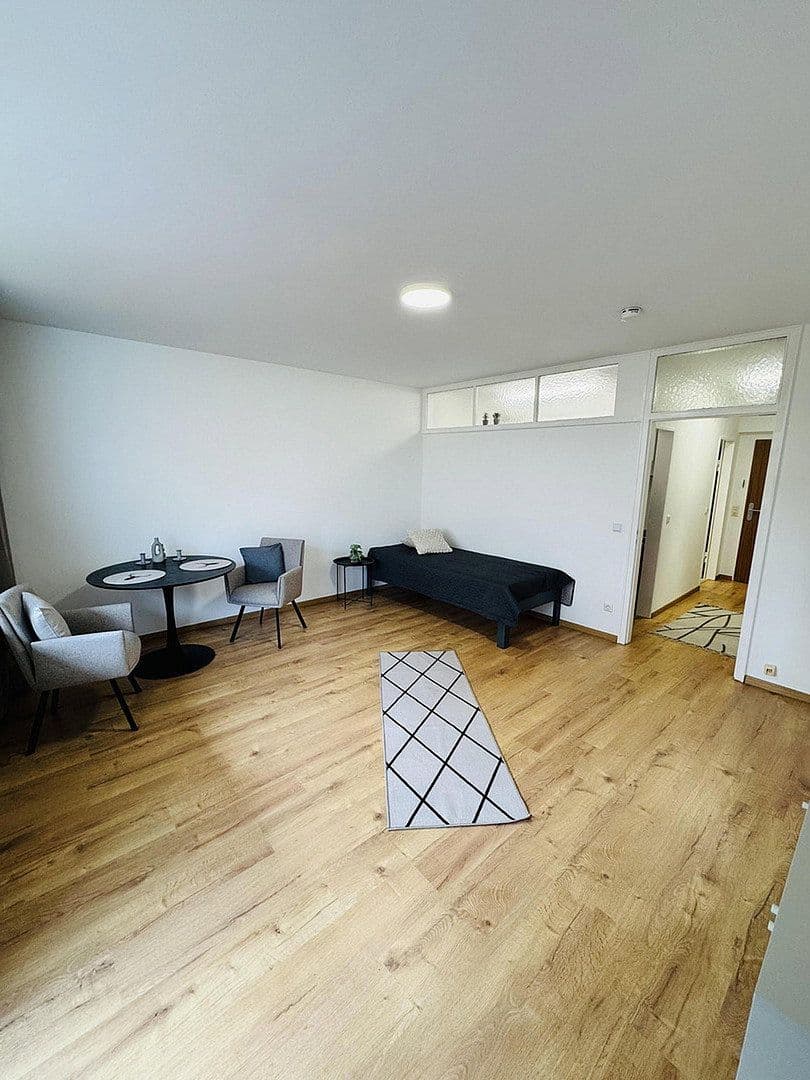 Pronájem bytu 1+1 26 m², Nürnberg, Bavorsko Pronájem bytu 1+1 26 m², Nürnberg, Bavorsko