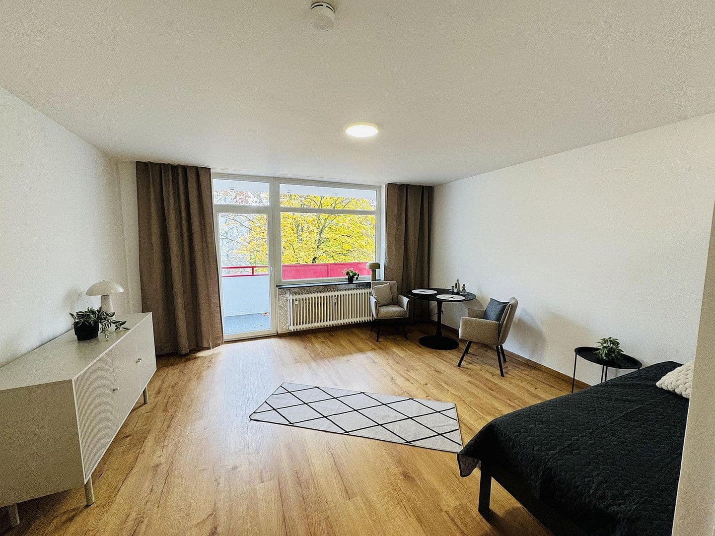 Pronájem bytu 1+1 26 m², Nürnberg, Bavorsko Pronájem bytu 1+1 26 m², Nürnberg, Bavorsko