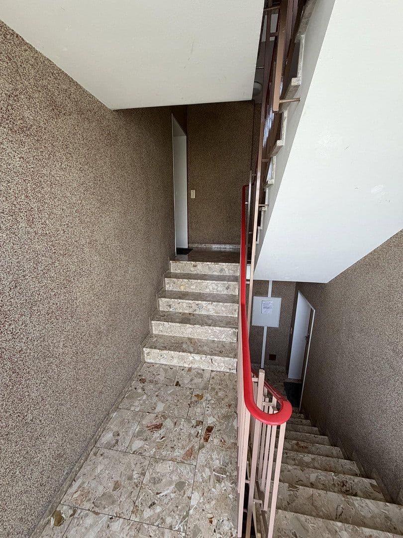 Pronájem bytu 3+1 76 m², Lerchenweg 49, Duisburg, Severní Porýní-Vestfálsko Pronájem bytu 3+1 76 m², Lerchenweg 49, Duisburg, Severní Porýní-Vestfálsko