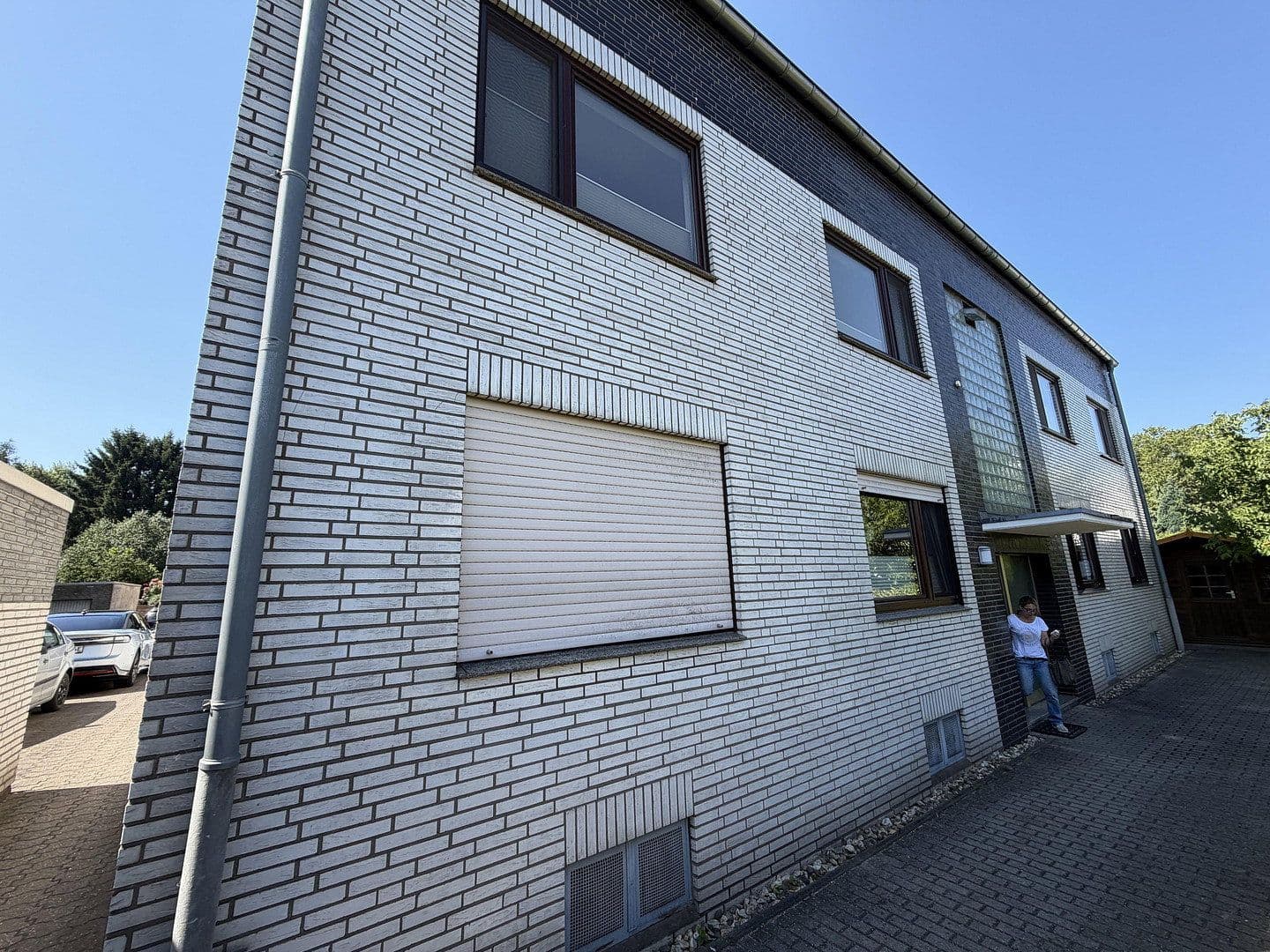 Pronájem bytu 3+1 76 m², Lerchenweg 49, Duisburg, Severní Porýní-Vestfálsko Pronájem bytu 3+1 76 m², Lerchenweg 49, Duisburg, Severní Porýní-Vestfálsko
