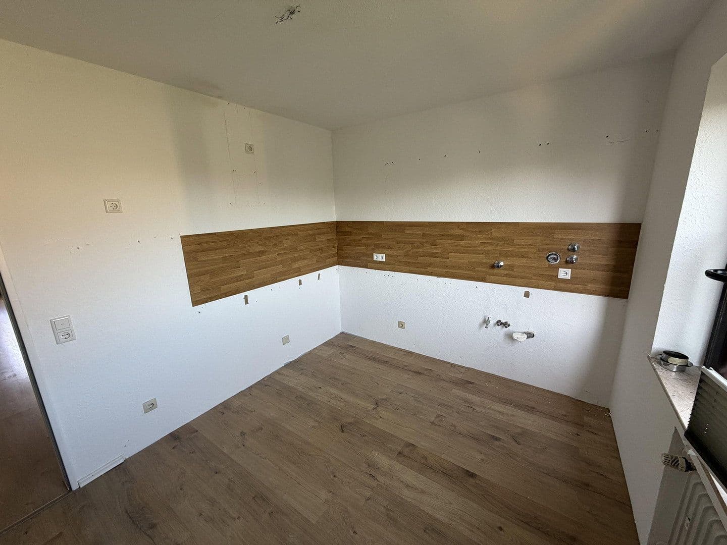 Pronájem bytu 3+1 76 m², Lerchenweg 49, Duisburg, Severní Porýní-Vestfálsko Pronájem bytu 3+1 76 m², Lerchenweg 49, Duisburg, Severní Porýní-Vestfálsko