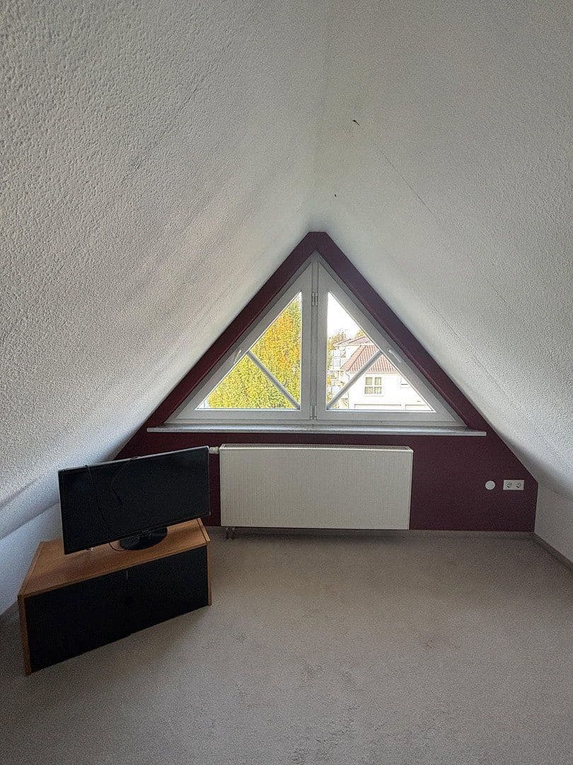 Prodej domu 133 m², pozemek 483 m², Wennigsen (Deister), Dolní Sasko Prodej domu 133 m², pozemek 483 m², Wennigsen (Deister), Dolní Sasko