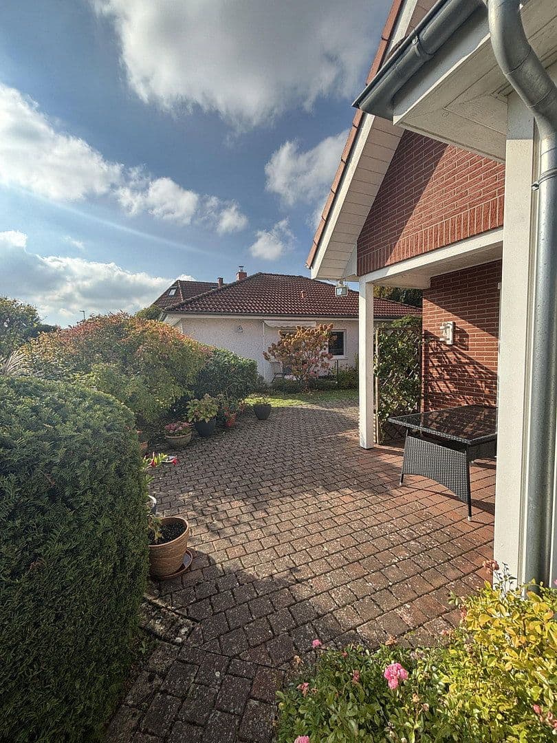 Prodej domu 133 m², pozemek 483 m², Wennigsen (Deister), Dolní Sasko Prodej domu 133 m², pozemek 483 m², Wennigsen (Deister), Dolní Sasko