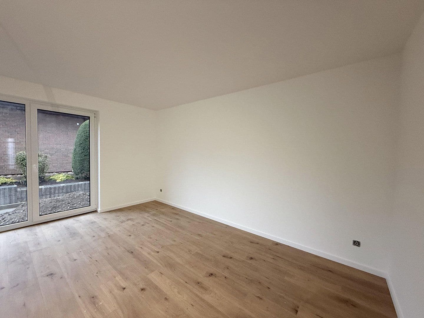Pronájem domu 122 m², pozemek 500 m², Moorbekstraße 28, Norderstedt, Šlesvicko-Holštýnsko Pronájem domu 122 m², pozemek 500 m², Moorbekstraße 28, Norderstedt, Šlesvicko-Holštýnsko