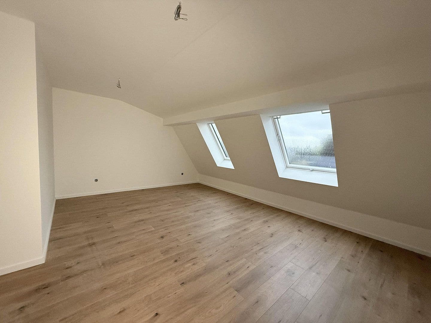 Pronájem domu 122 m², pozemek 500 m², Moorbekstraße 28, Norderstedt, Šlesvicko-Holštýnsko Pronájem domu 122 m², pozemek 500 m², Moorbekstraße 28, Norderstedt, Šlesvicko-Holštýnsko