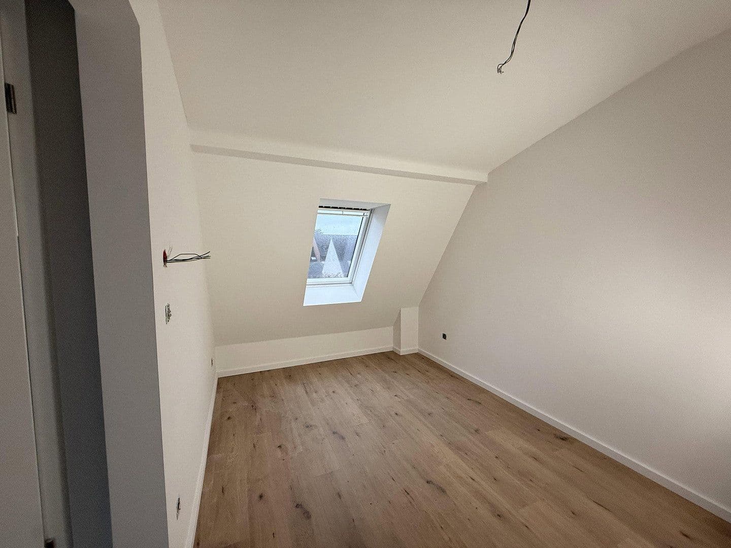 Pronájem domu 122 m², pozemek 500 m², Moorbekstraße 28, Norderstedt, Šlesvicko-Holštýnsko Pronájem domu 122 m², pozemek 500 m², Moorbekstraße 28, Norderstedt, Šlesvicko-Holštýnsko
