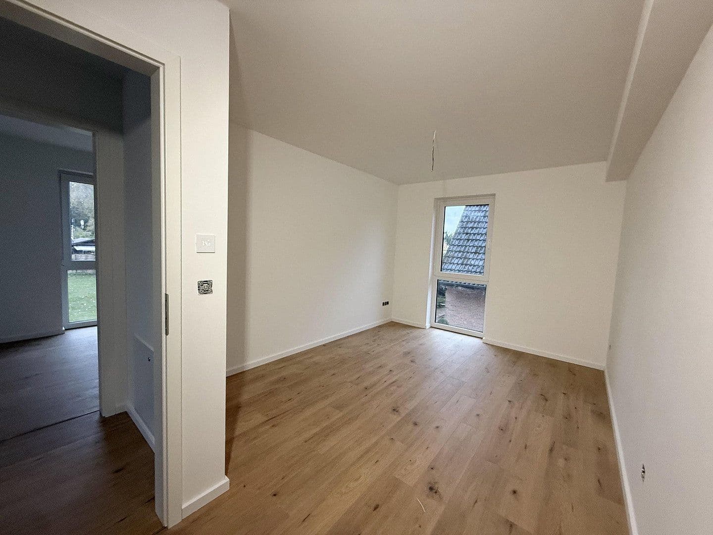 Pronájem domu 122 m², pozemek 500 m², Moorbekstraße 28, Norderstedt, Šlesvicko-Holštýnsko Pronájem domu 122 m², pozemek 500 m², Moorbekstraße 28, Norderstedt, Šlesvicko-Holštýnsko