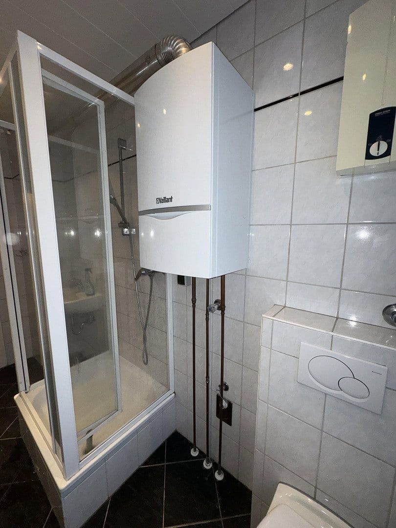 Pronájem bytu 1+kk 33 m², Essen, Severní Porýní-Vestfálsko Pronájem bytu 1+kk 33 m², Essen, Severní Porýní-Vestfálsko