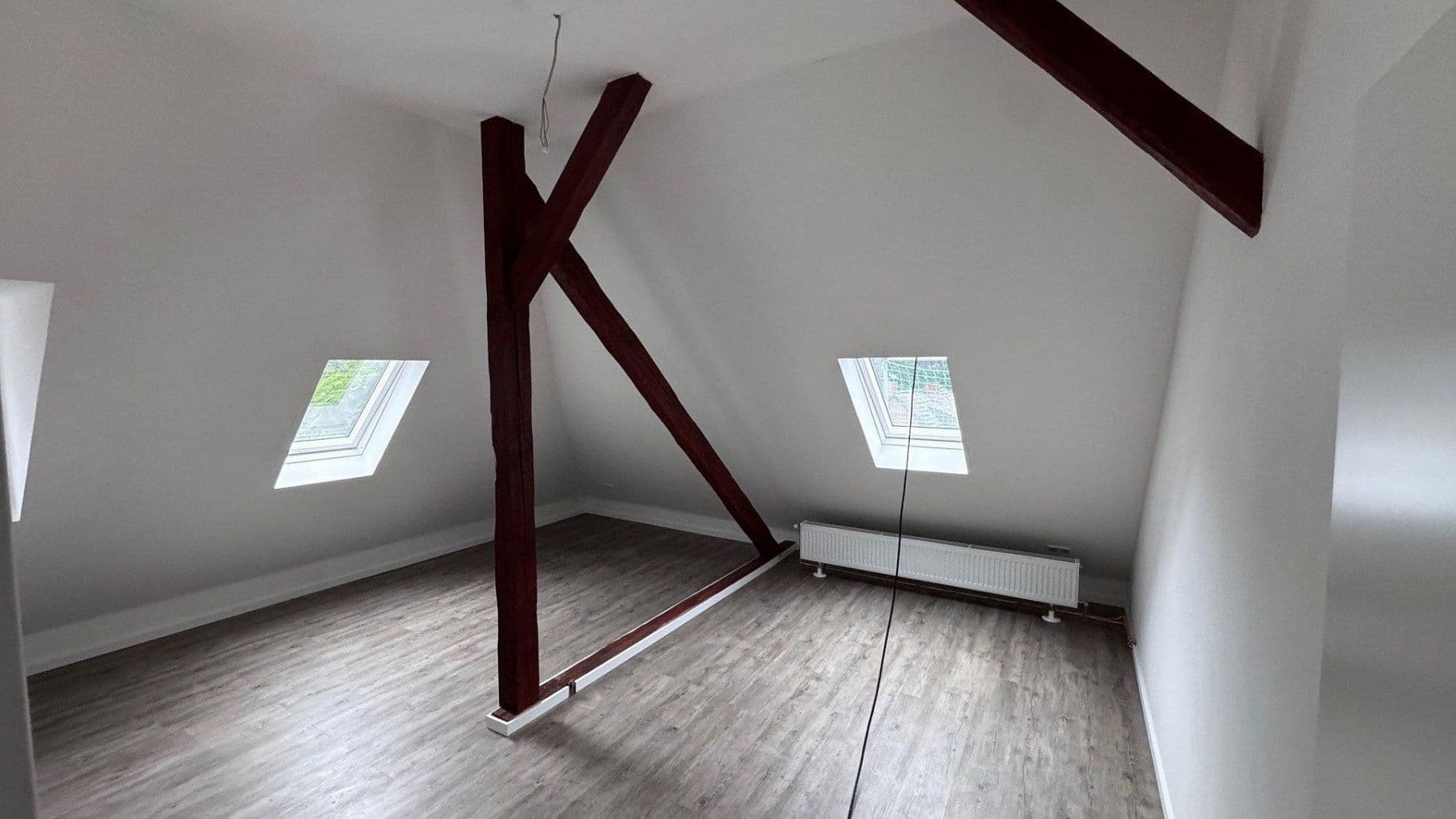 Pronájem bytu 4+1 94 m², Krümmelstraße 6, Geesthacht, Šlesvicko-Holštýnsko Pronájem bytu 4+1 94 m², Krümmelstraße 6, Geesthacht, Šlesvicko-Holštýnsko