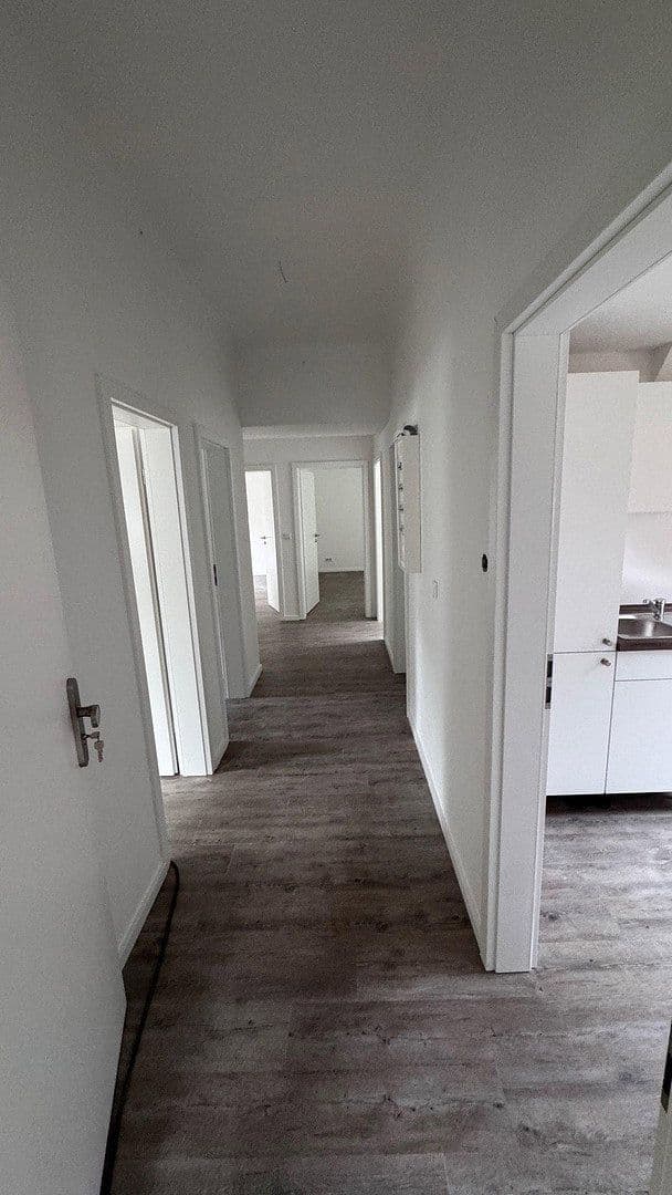 Pronájem bytu 4+1 94 m², Krümmelstraße 6, Geesthacht, Šlesvicko-Holštýnsko Pronájem bytu 4+1 94 m², Krümmelstraße 6, Geesthacht, Šlesvicko-Holštýnsko