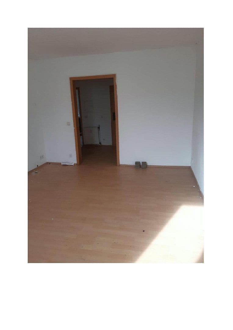 Pronájem bytu 2+1 59 m², Parkstr. 5, Žíč, Sasko-Anhaltsko Pronájem bytu 2+1 59 m², Parkstr. 5, Žíč, Sasko-Anhaltsko