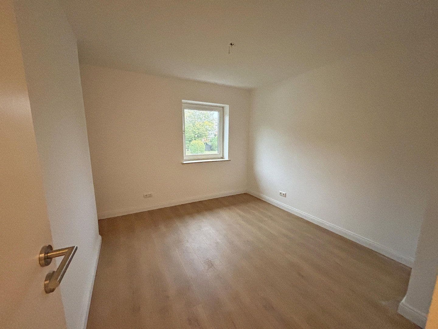 Prodej domu 75 m², pozemek 102 m², Hamburg, Hamburg Prodej domu 75 m², pozemek 102 m², Hamburg, Hamburg