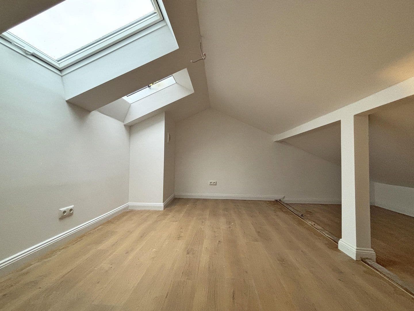 Prodej domu 75 m², pozemek 102 m², Hamburg, Hamburg Prodej domu 75 m², pozemek 102 m², Hamburg, Hamburg