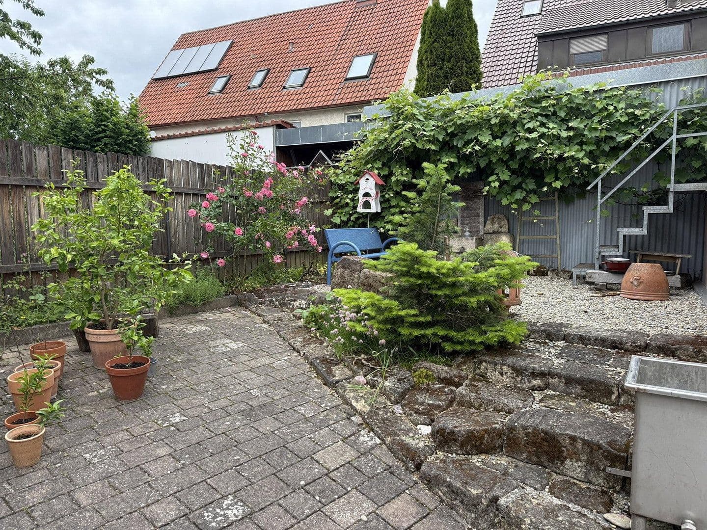 Prodej domu 104 m², pozemek 199 m², Filderstadt, Bádensko-Württembersko Prodej domu 104 m², pozemek 199 m², Filderstadt, Bádensko-Württembersko