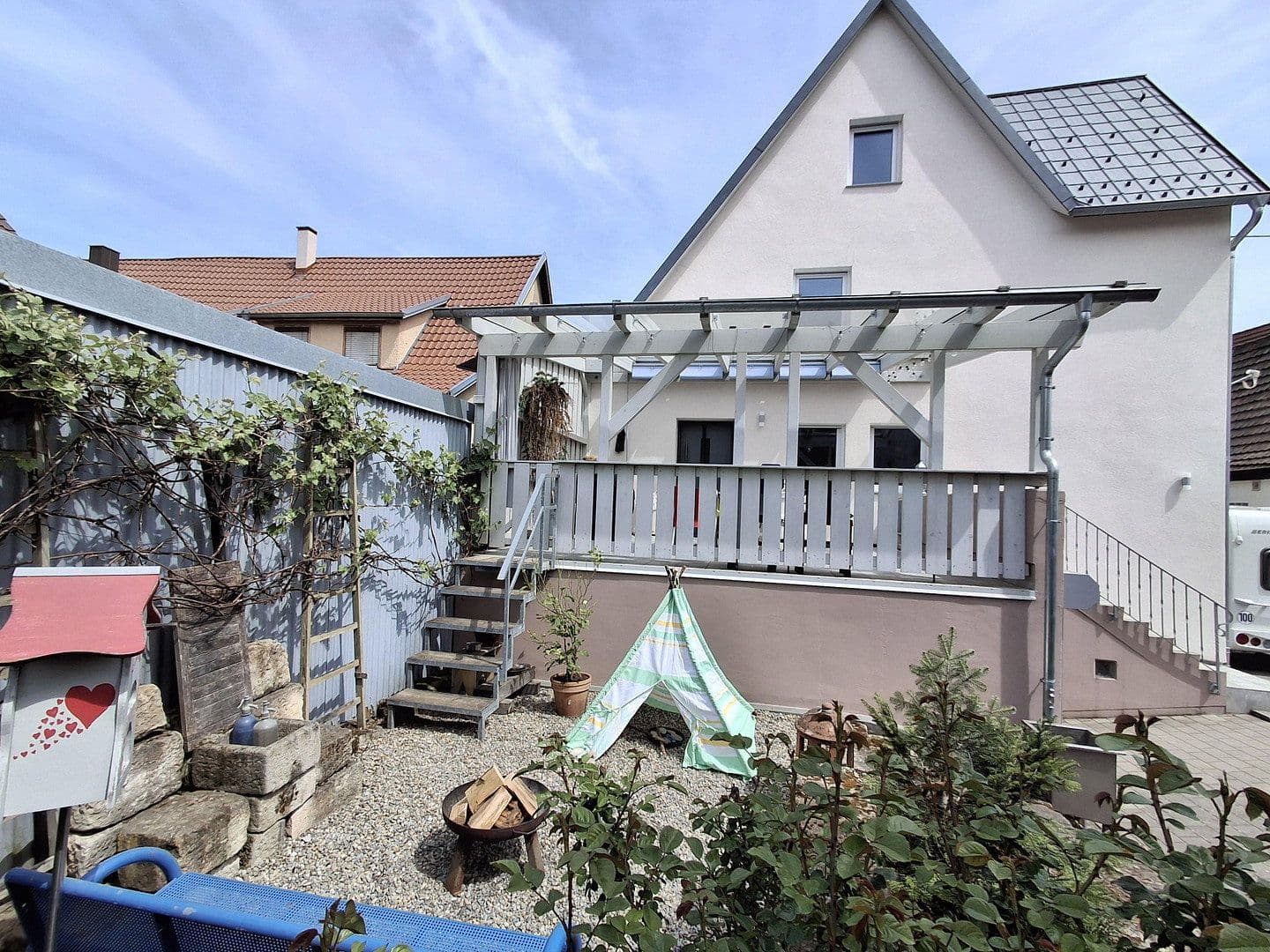 Prodej domu 104 m², pozemek 199 m², Filderstadt, Bádensko-Württembersko Prodej domu 104 m², pozemek 199 m², Filderstadt, Bádensko-Württembersko