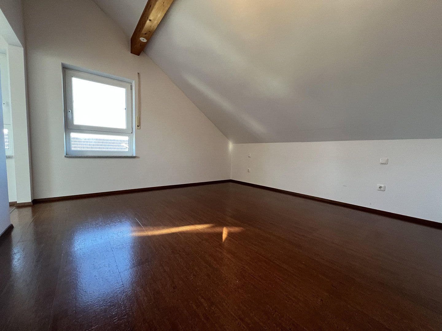 Prodej domu 195 m², pozemek 715 m², Moosinning, Bavorsko Prodej domu 195 m², pozemek 715 m², Moosinning, Bavorsko