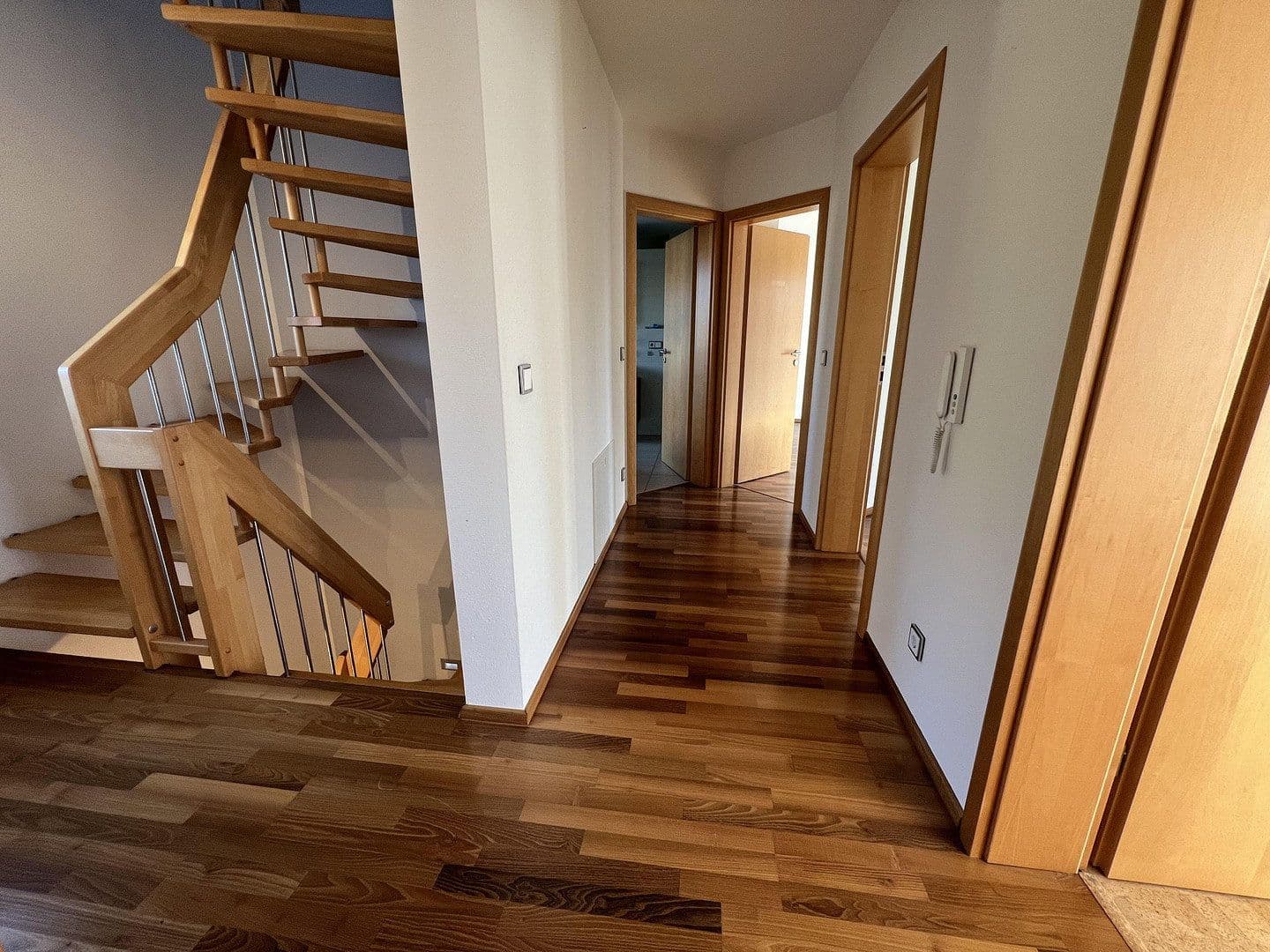 Prodej domu 195 m², pozemek 715 m², Moosinning, Bavorsko Prodej domu 195 m², pozemek 715 m², Moosinning, Bavorsko
