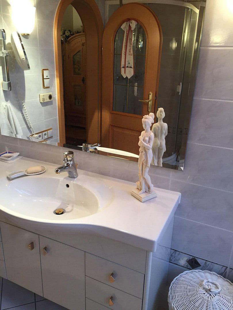 Prodej bytu 2+1 54 m², Längenwangstraẞe 3, Garmisch-Partenkirchen, Bavorsko Prodej bytu 2+1 54 m², Längenwangstraẞe 3, Garmisch-Partenkirchen, Bavorsko