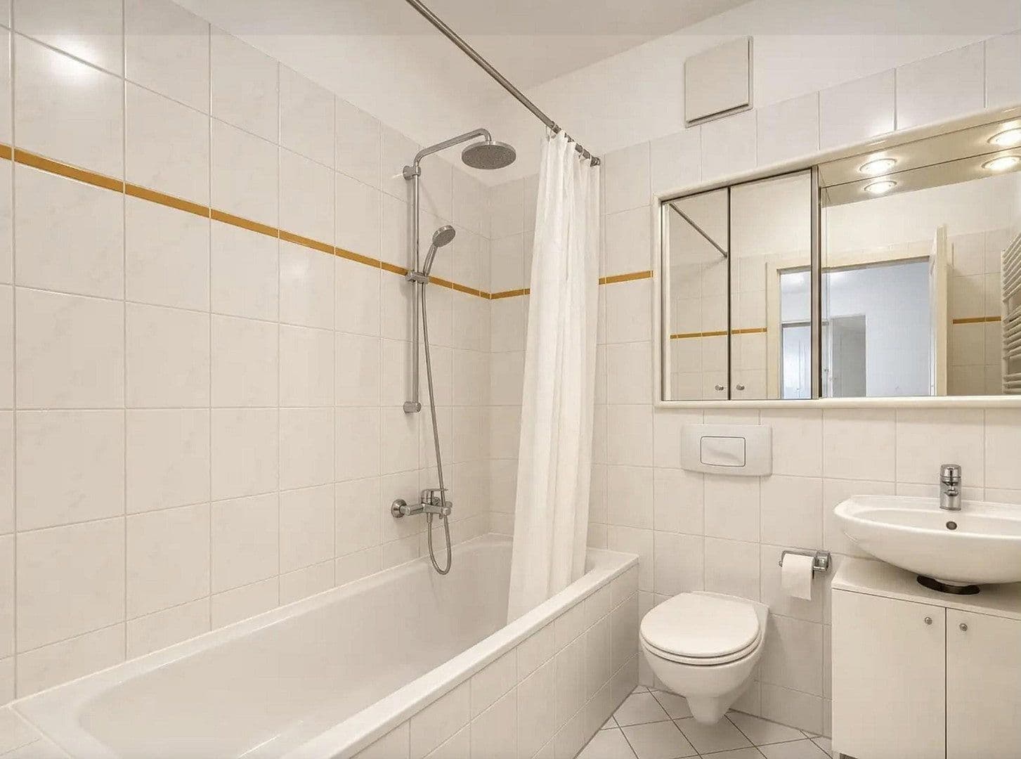 Pronájem bytu 2+1 58 m², Bernhard-Göring-Straße 116, Leipzig, Sasko Pronájem bytu 2+1 58 m², Bernhard-Göring-Straße 116, Leipzig, Sasko