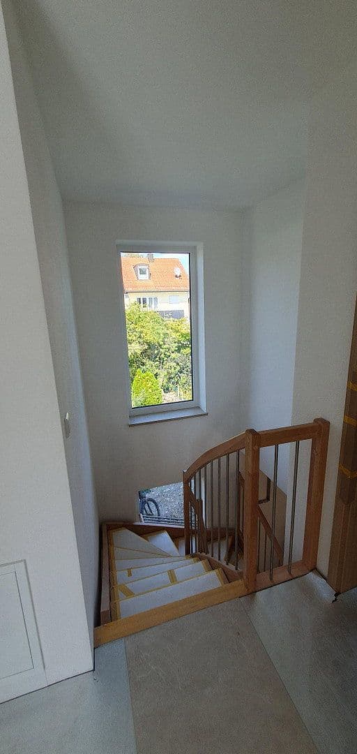 Pronájem domu 130 m², pozemek 300 m², Türkenfeld, Bavorsko Pronájem domu 130 m², pozemek 300 m², Türkenfeld, Bavorsko