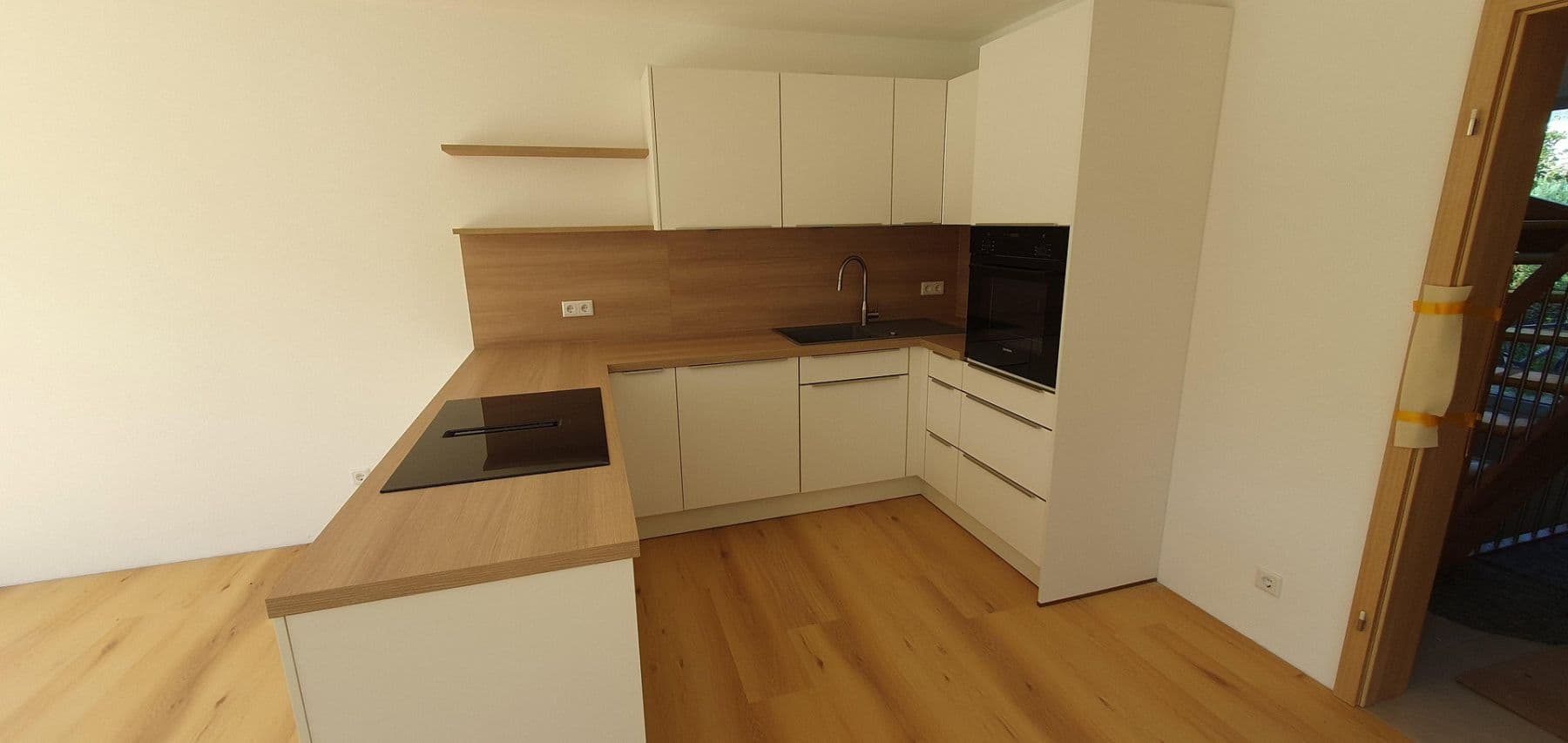 Pronájem domu 130 m², pozemek 300 m², Türkenfeld, Bavorsko Pronájem domu 130 m², pozemek 300 m², Türkenfeld, Bavorsko