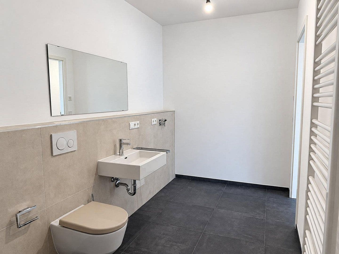 Pronájem bytu 1+1 51 m², Malmoer Str. 28c, Berlin, Berlín Pronájem bytu 1+1 51 m², Malmoer Str. 28c, Berlin, Berlín