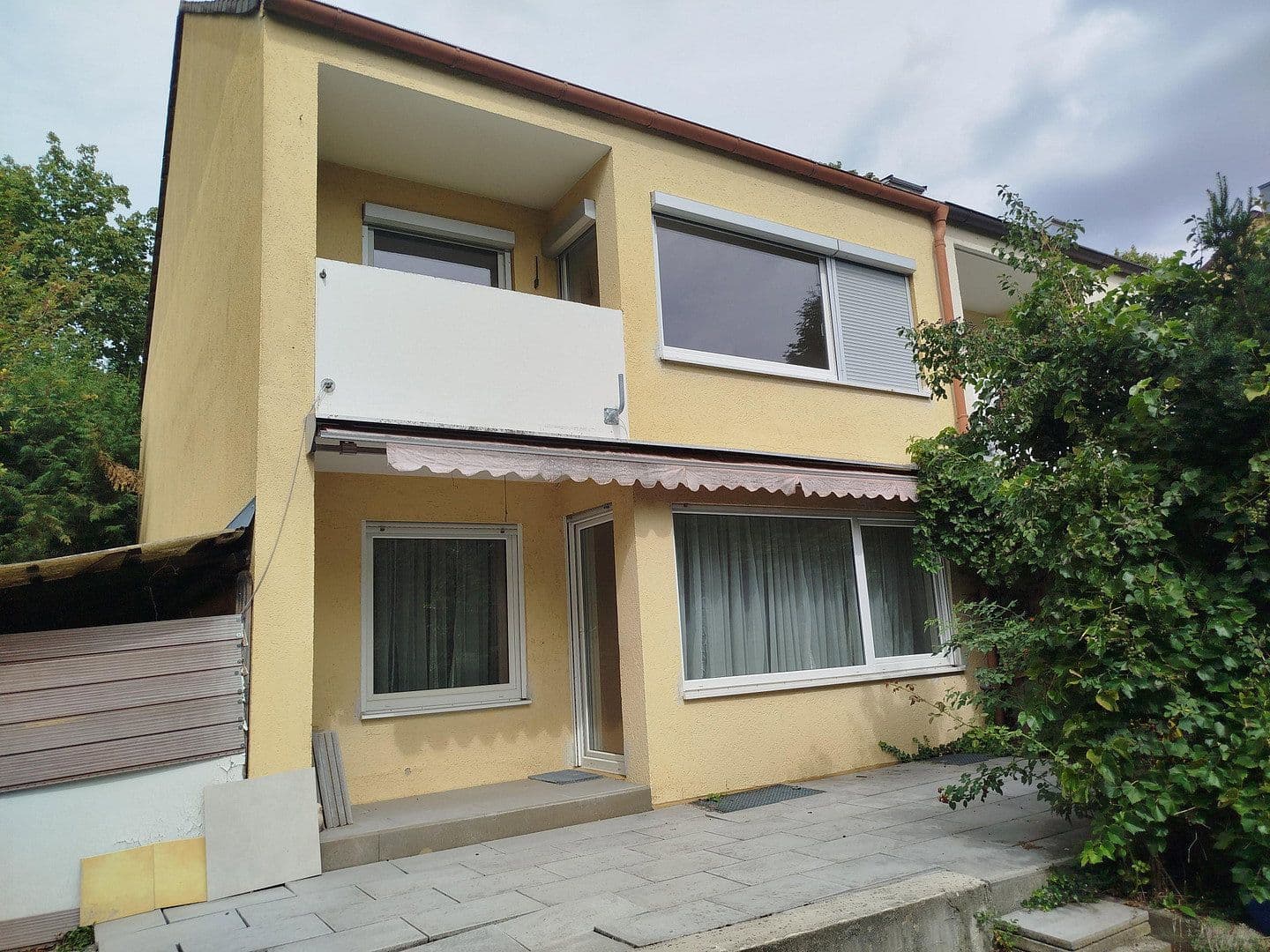 Prodej domu 150 m², pozemek 345 m², Bäumlstraße 73, Puchheim-Bahnhof, Bavorsko Prodej domu 150 m², pozemek 345 m², Bäumlstraße 73, Puchheim-Bahnhof, Bavorsko