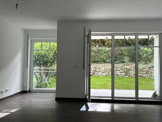 Pronájem bytu 3+1 98 m², Neu-Anspach, Hessen Pronájem bytu 3+1 98 m², Neu-Anspach, Hessen
