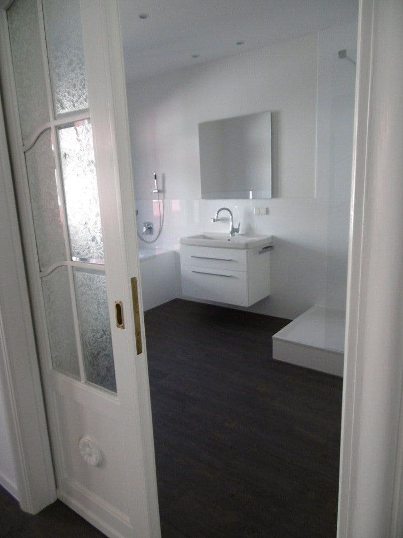 Pronájem bytu 2+kk 95 m², Innere Plauensche Str.21, Cvikov, Sasko Pronájem bytu 2+kk 95 m², Innere Plauensche Str.21, Cvikov, Sasko