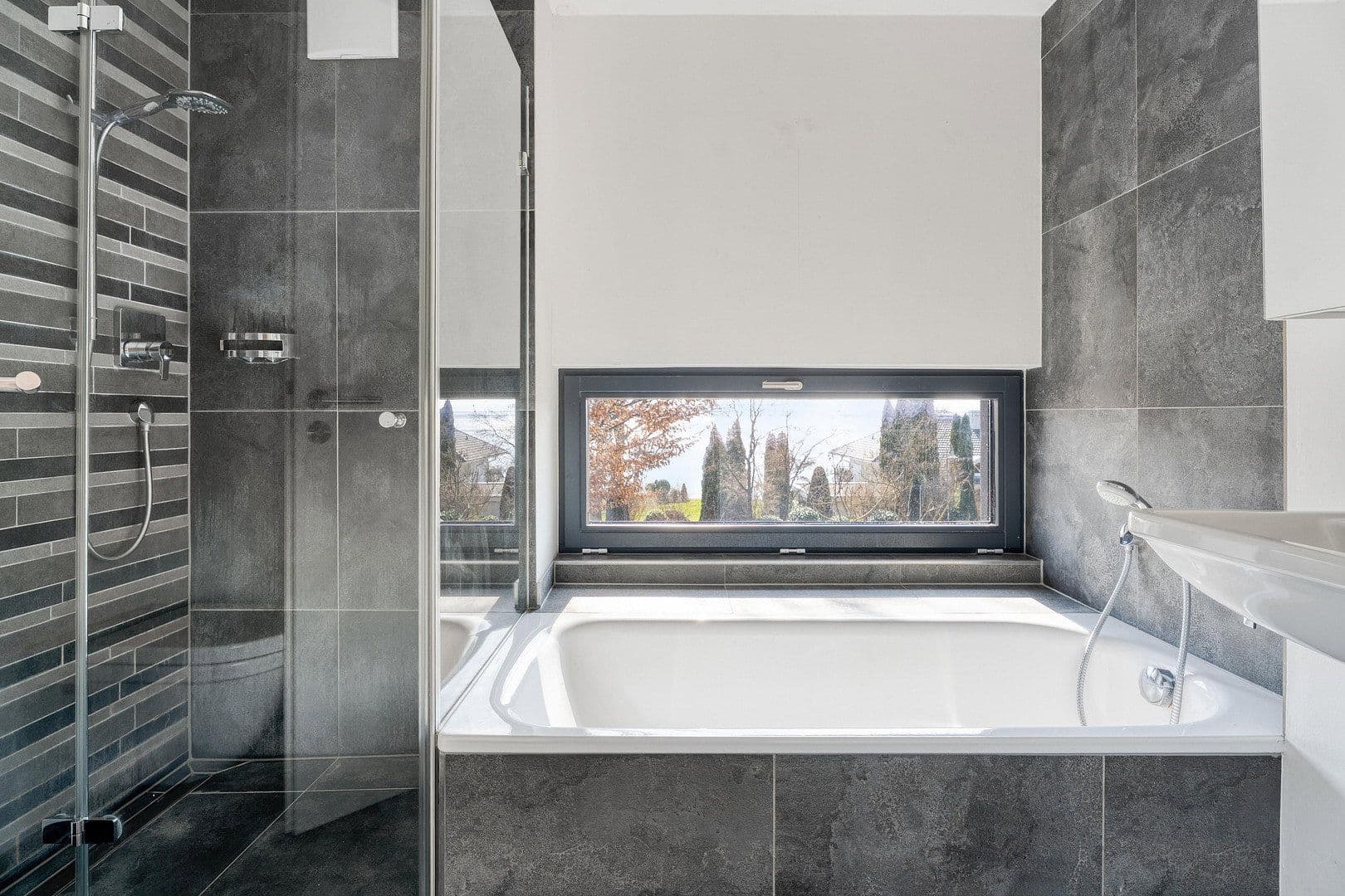 Prodej domu 210 m², pozemek 464 m², Allensbach, Bádensko-Württembersko Prodej domu 210 m², pozemek 464 m², Allensbach, Bádensko-Württembersko