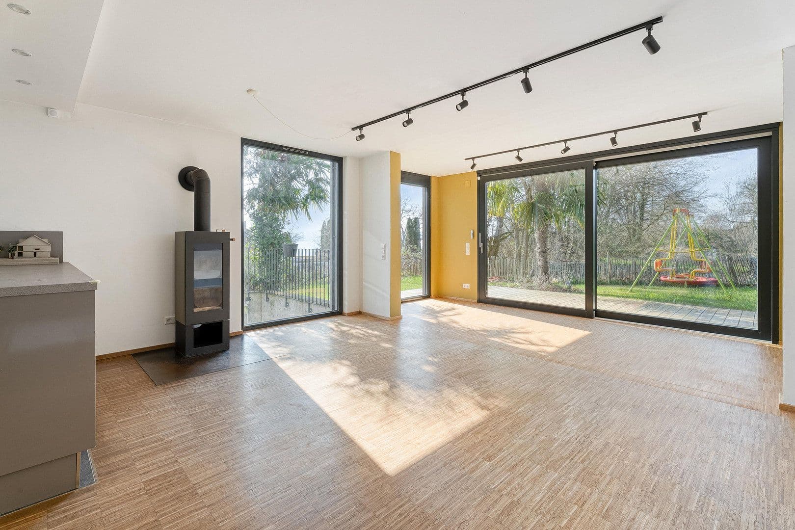 Prodej domu 210 m², pozemek 464 m², Allensbach, Bádensko-Württembersko Prodej domu 210 m², pozemek 464 m², Allensbach, Bádensko-Württembersko
