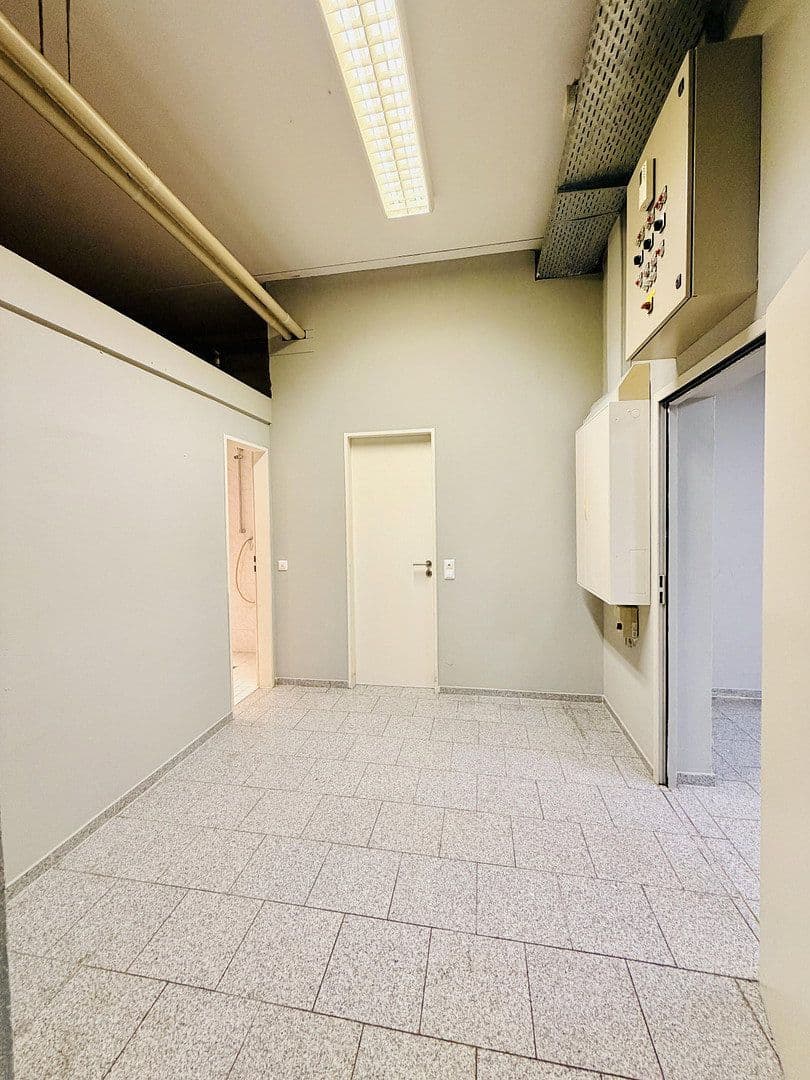 Pronájem nebytového prostoru 230 m², Draisstraße 1, Karlsbad, Bádensko-Württembersko Pronájem nebytového prostoru 230 m², Draisstraße 1, Karlsbad, Bádensko-Württembersko