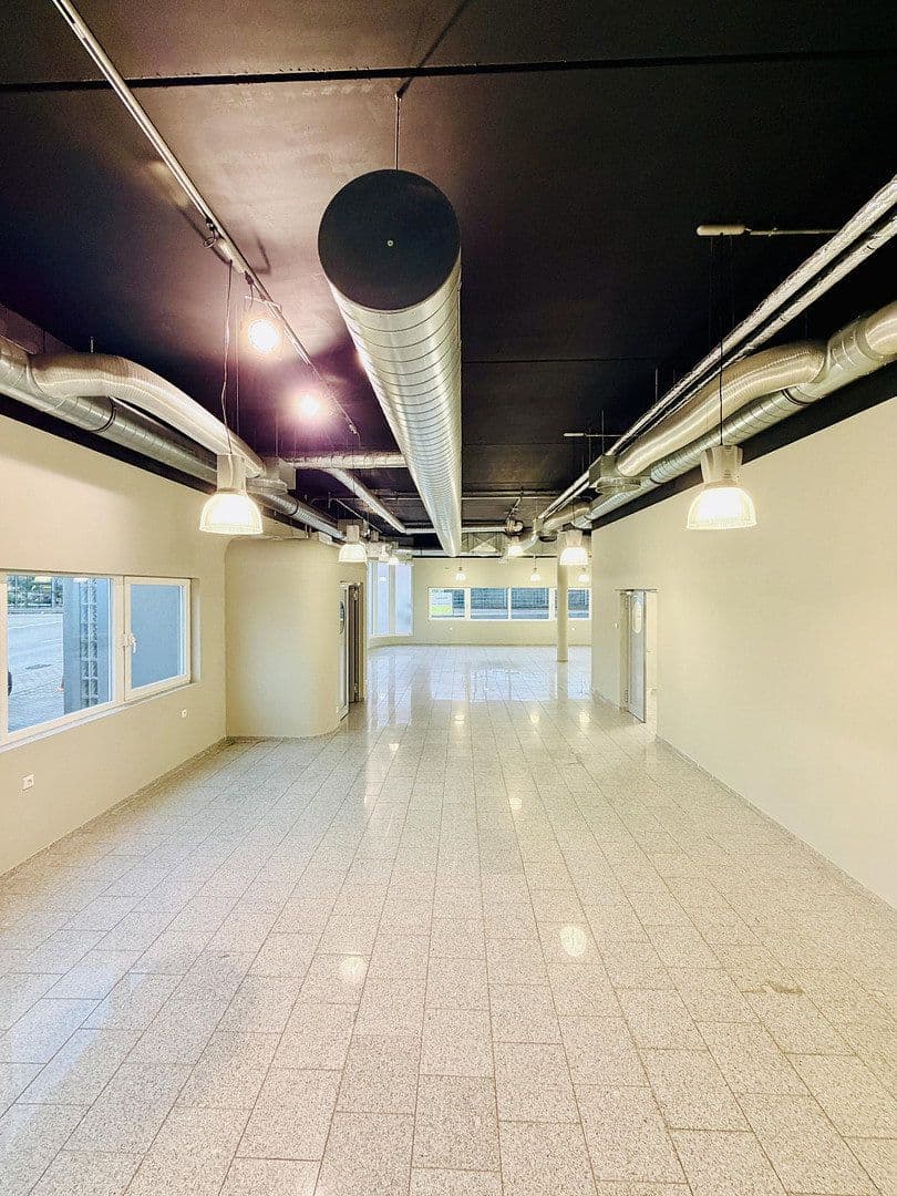 Pronájem nebytového prostoru 230 m², Draisstraße 1, Karlsbad, Bádensko-Württembersko Pronájem nebytového prostoru 230 m², Draisstraße 1, Karlsbad, Bádensko-Württembersko