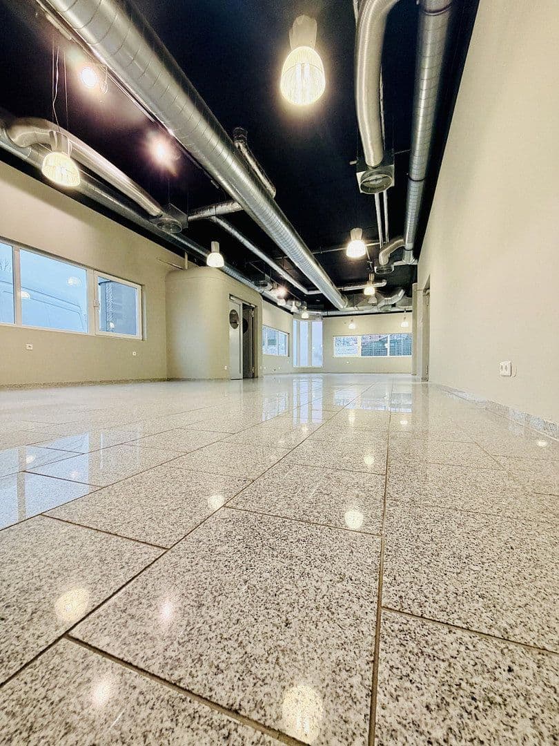 Pronájem nebytového prostoru 230 m², Draisstraße 1, Karlsbad, Bádensko-Württembersko Pronájem nebytového prostoru 230 m², Draisstraße 1, Karlsbad, Bádensko-Württembersko
