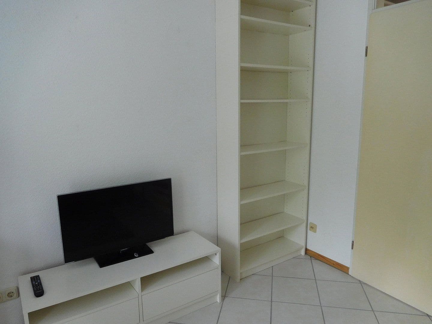 Prodej bytu 1+1 24 m², Köln, Severní Porýní-Vestfálsko Prodej bytu 1+1 24 m², Köln, Severní Porýní-Vestfálsko