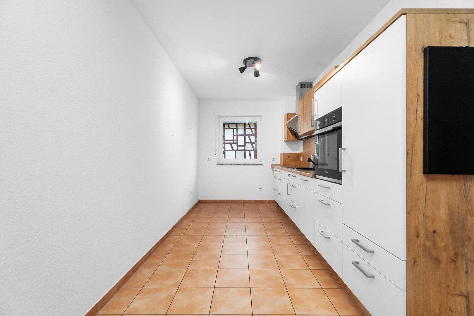 Pronájem domu 155 m², pozemek 182 m², Mechernicher Str. 15, Mechernich, Severní Porýní-Vestfálsko Pronájem domu 155 m², pozemek 182 m², Mechernicher Str. 15, Mechernich, Severní Porýní-Vestfálsko