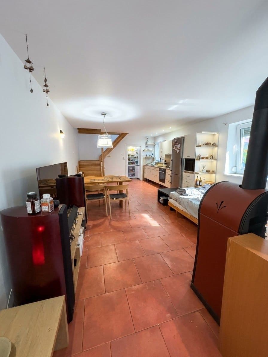 Prodej domu 97 m², pozemek 280 m², Sluhy, Středočeský kraj Prodej domu 97 m², pozemek 280 m², Sluhy, Středočeský kraj